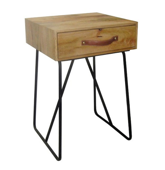 Wood & Metal Accent Table | These 16 Target Home Decor Finds Will Transform Your Space This Fall, Find Them Here: https://youresopretty.com/target-home-decor/