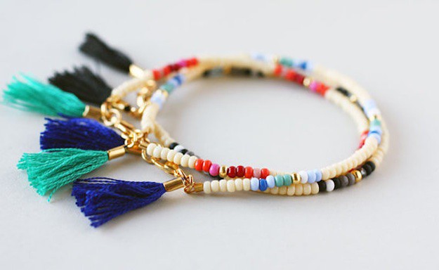 Tassel Bracelets | DIY Christmas Gifts For Everyone On Your List Tassel Bracelets | DIY Christmas Gifts For Everyone On Your List