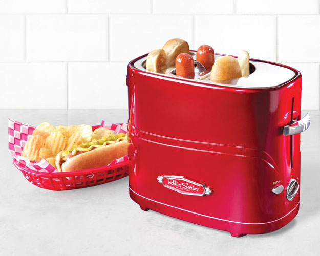 Hot-Dog-Toaster----100-Gifts-for-Men-OPT
