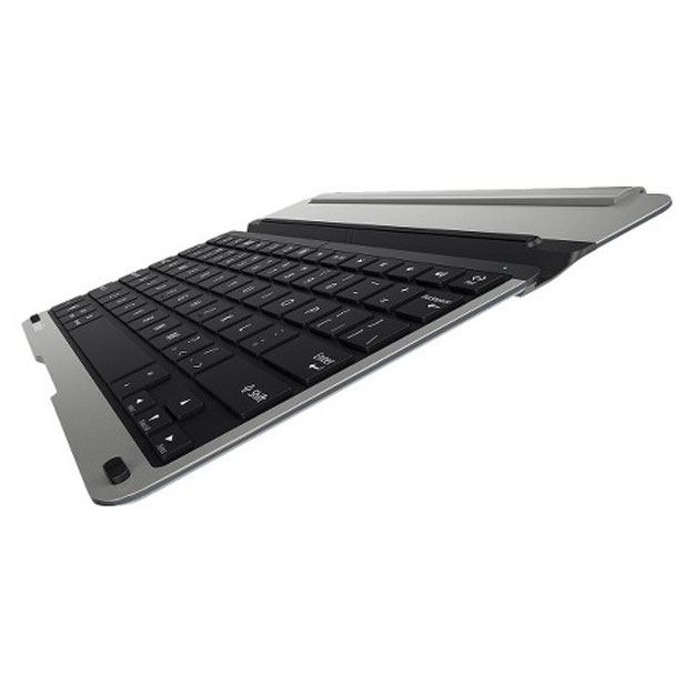 Thin Type Keyboard | 100 Gifts for Men Under $50, check it out at https://youresopretty.com/100-gifts-for-men-under-50/