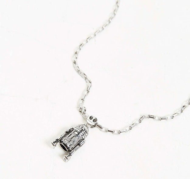 R2D2 Necklace | Fashion Finds Every Star Wars Lover Needs at https://youresopretty.com/star-wars-fashion-finds/