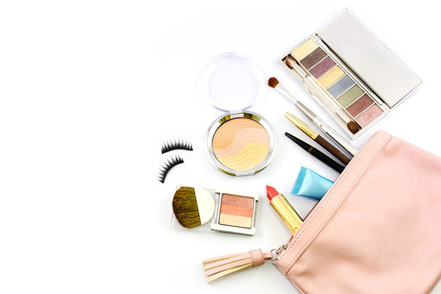 Wash Your Makeup Bag | 11 Ways To Beat Flu Season, check it out at https://youresopretty.com/flu-season-beauty-regimen/