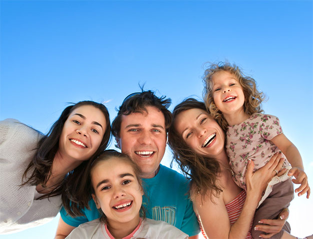 Tips to Building a Happy Family, check it out at https://youresopretty.com/10-parenting-tips-proven-beneficial-to-your-kids