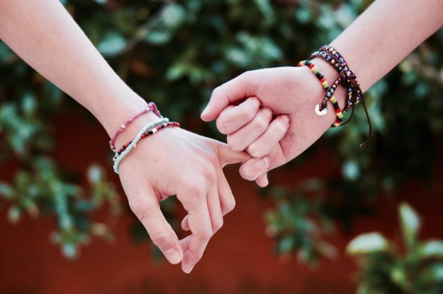 Check out 7 Cute DIY Friendship Bracelets at https://cuteoutfits.com/7-cute-diy-friendship-bracelets/
