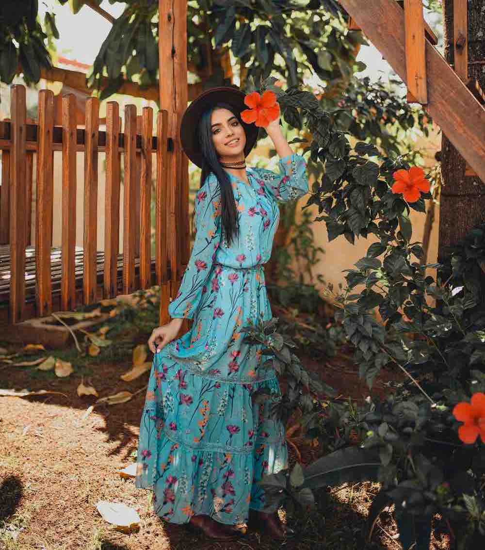 Woman Wearing Maxi Floral Dress | Cute Spring Dresses That Will Make You Stand Out