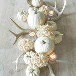 Add Glamour To Your Big Day With These 30 Elegant Rustic Fall Wedding Centerpieces