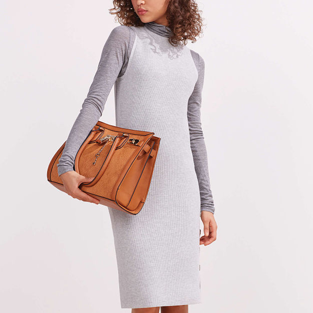 Aldo | Shop 'Til You Drop With These Labor Day Sale Finds Aldo | Shop 'Til You Drop With These Labor Day Sale Finds
