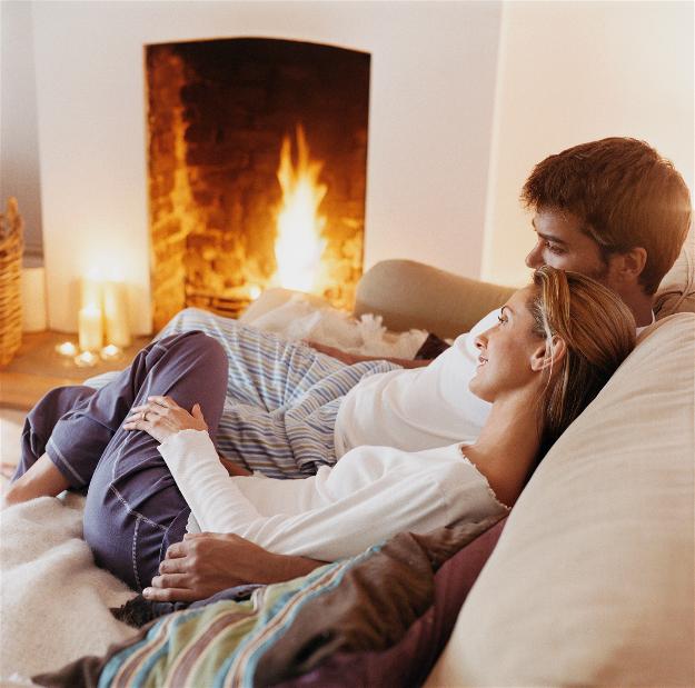 Watch Free Movies | 12 Ways to Make Your Man Happy Without Spending This Valentine's Day 