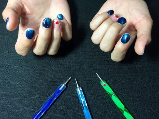 Check out Tutorial | Touch All The Stars With DIY Sparkly Galaxy Nails at https://cuteoutfits.com/diy-sparkly-galaxy-nails/