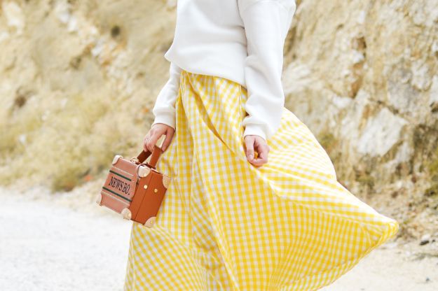 Check out Bring Out The Sunshine: Chic Yellow Outfit Inspirations For You at https://cuteoutfits.com/chic-yellow-outfit-inspirations-2/
