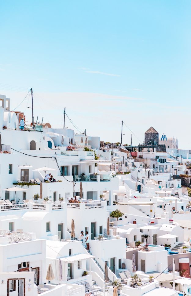 Check out 22 of The Best Travel Guides to The Most Romantic Honeymoon Trips in Europe at https://cuteoutfits.com/honeymoon-trips/